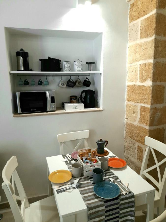 Casa Mima: Locazione Turistica Nel Centro Storico Apartment Brindisi Exterior photo